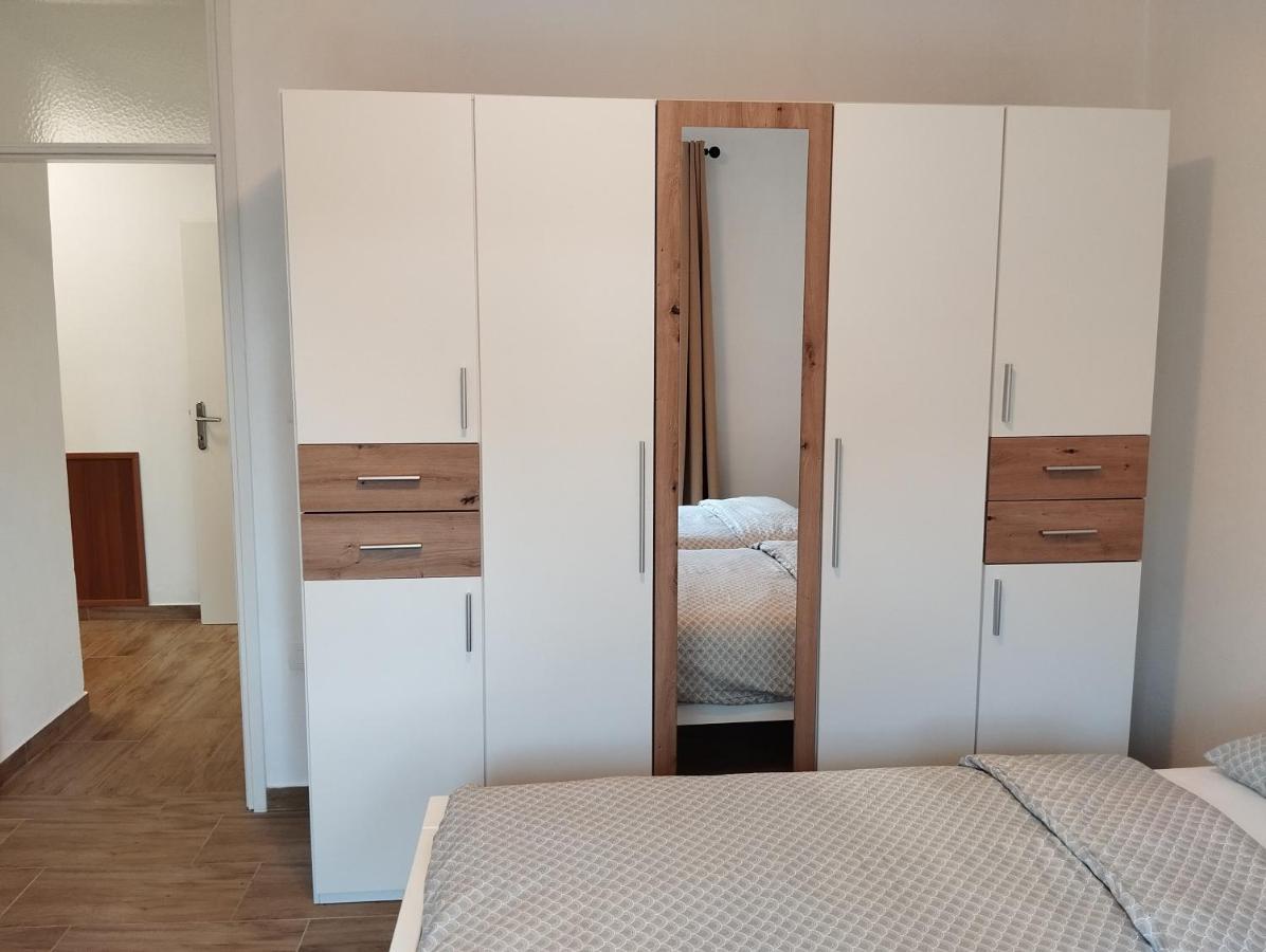 Apartmán Daal Roč Exteriér fotografie